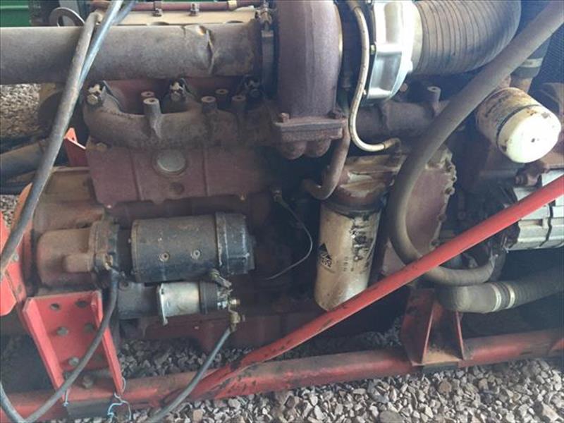 Motor Cummins Série C com 210 CV