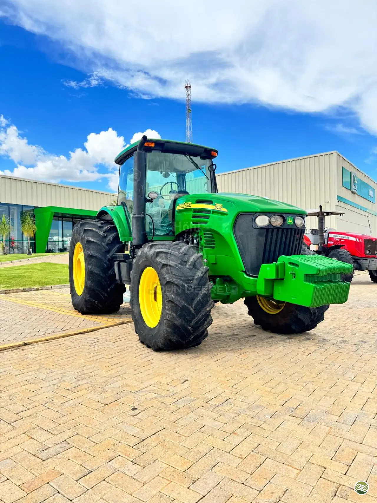 JOHN DEERE 7815