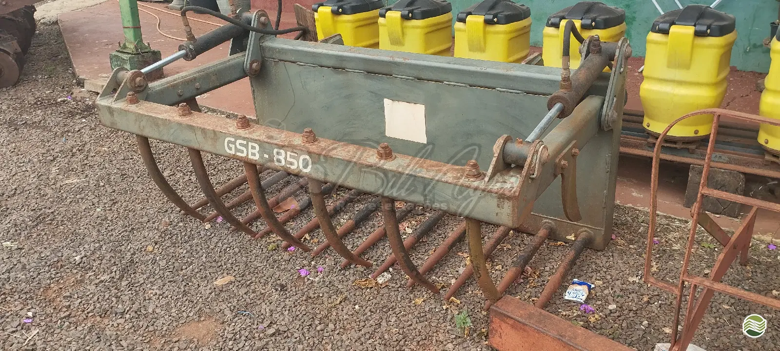 GARFO DE PEGAR SILAGEM