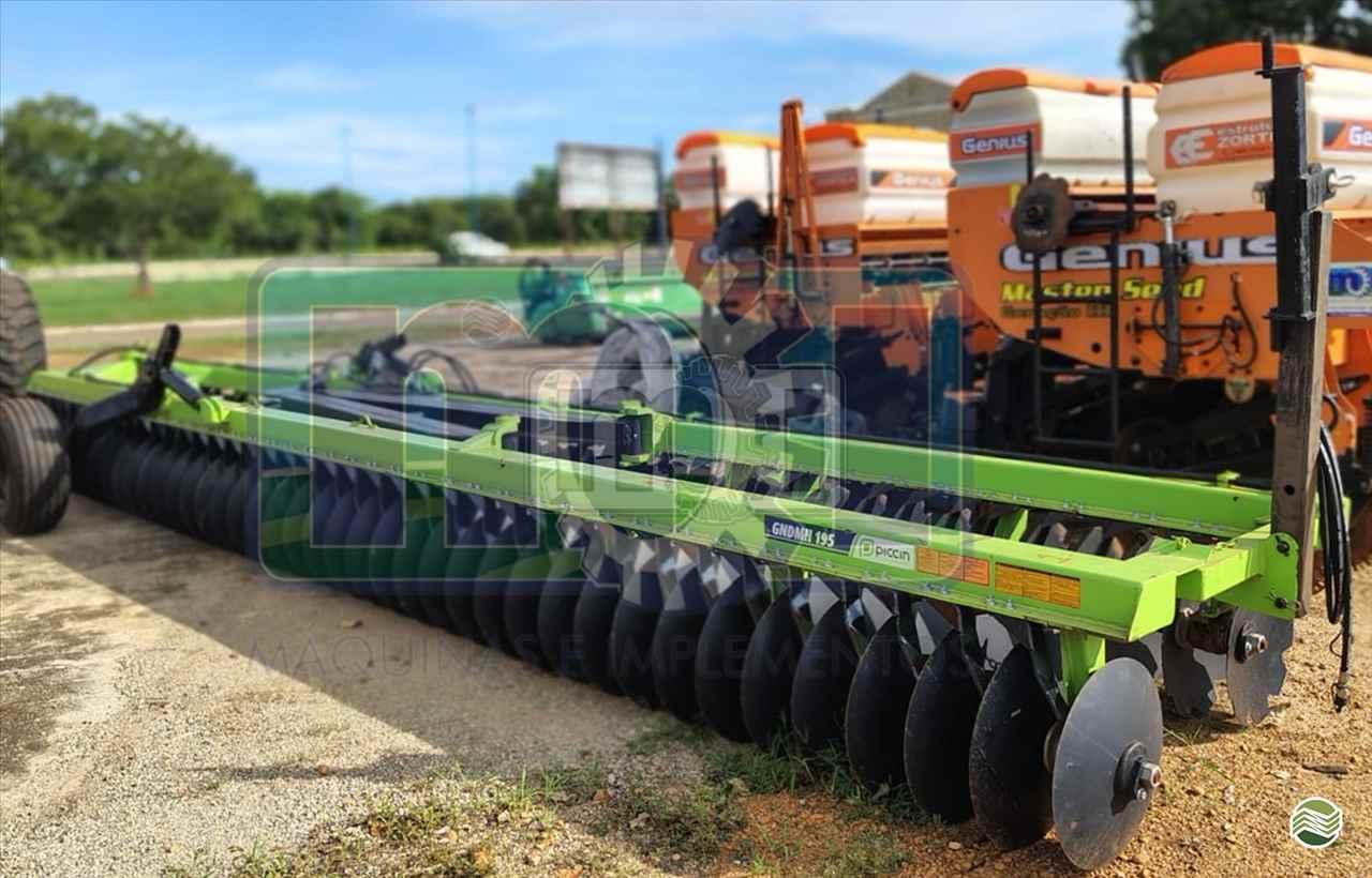 NIVELADORA 84 DISCOS