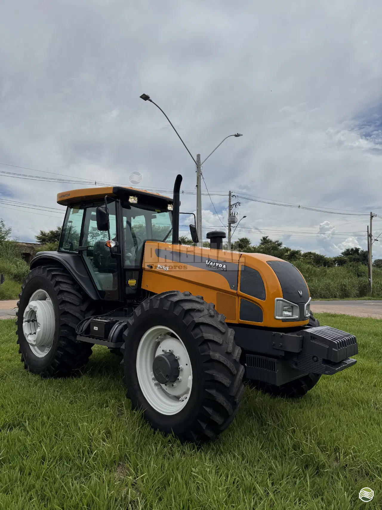 VALTRA BH 145