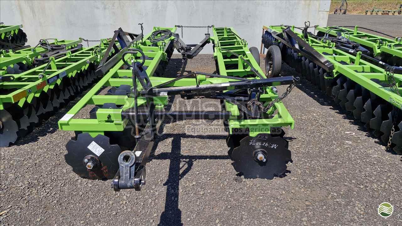 NIVELADORA 64 DISCOS