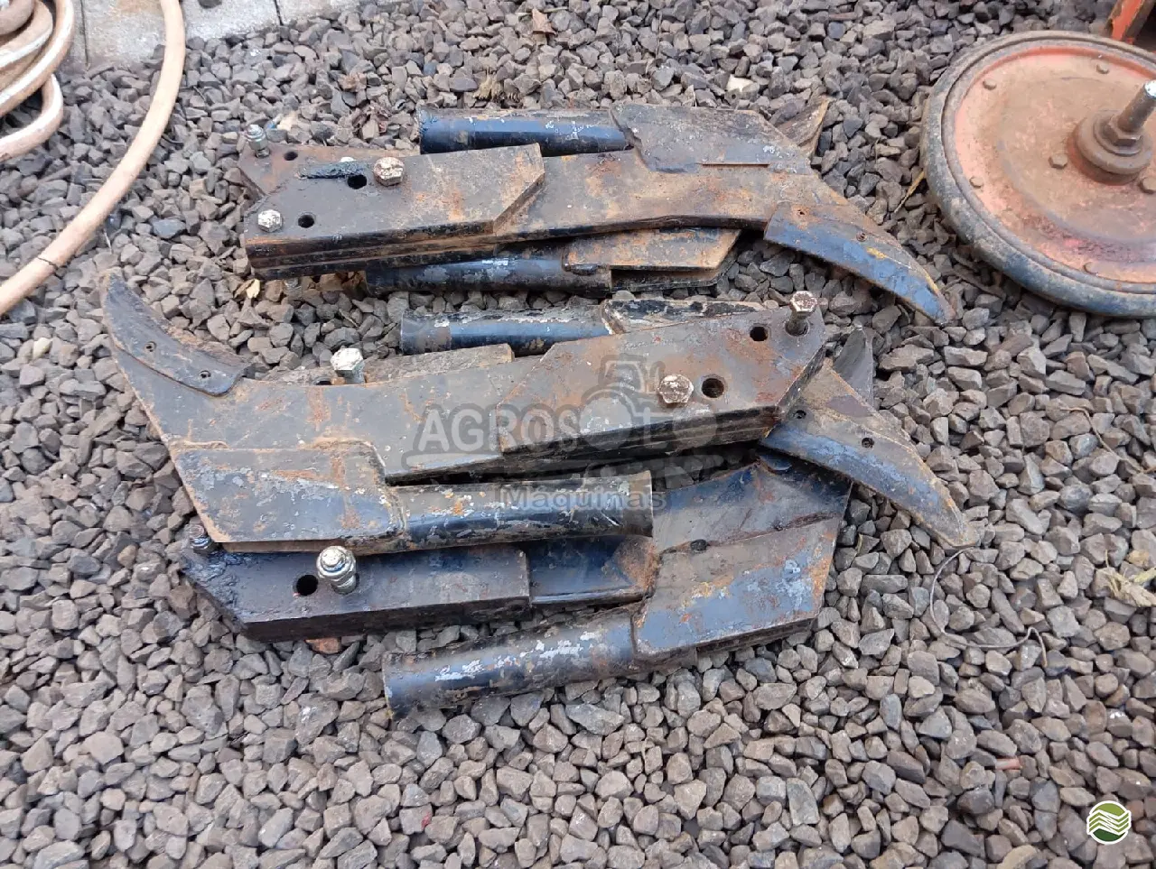 SULCADOR ADUBO DISCO SIMPLES