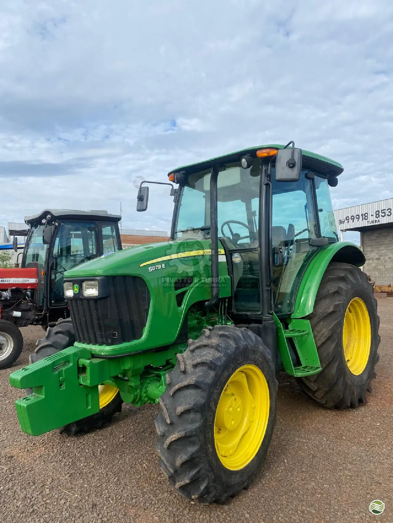 JOHN DEERE 5078E
