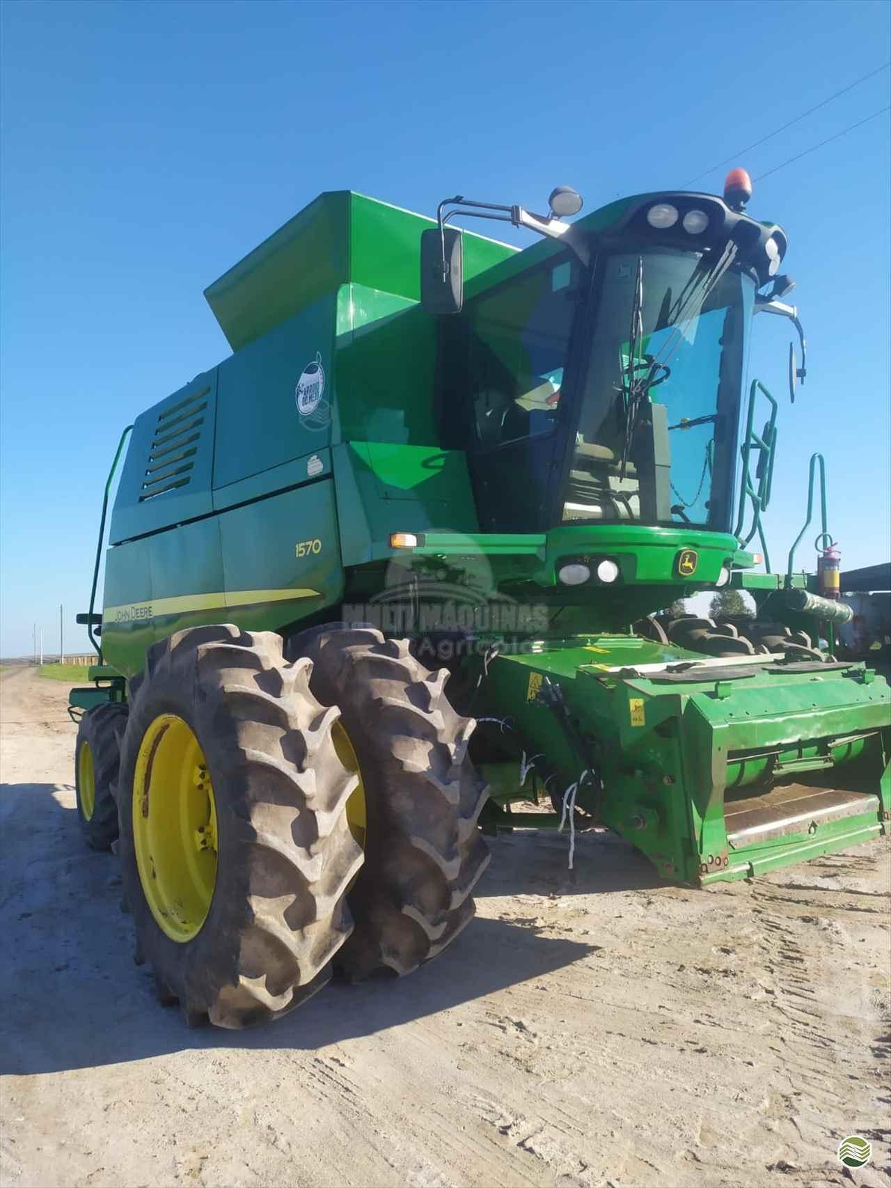 JOHN DEERE 1570