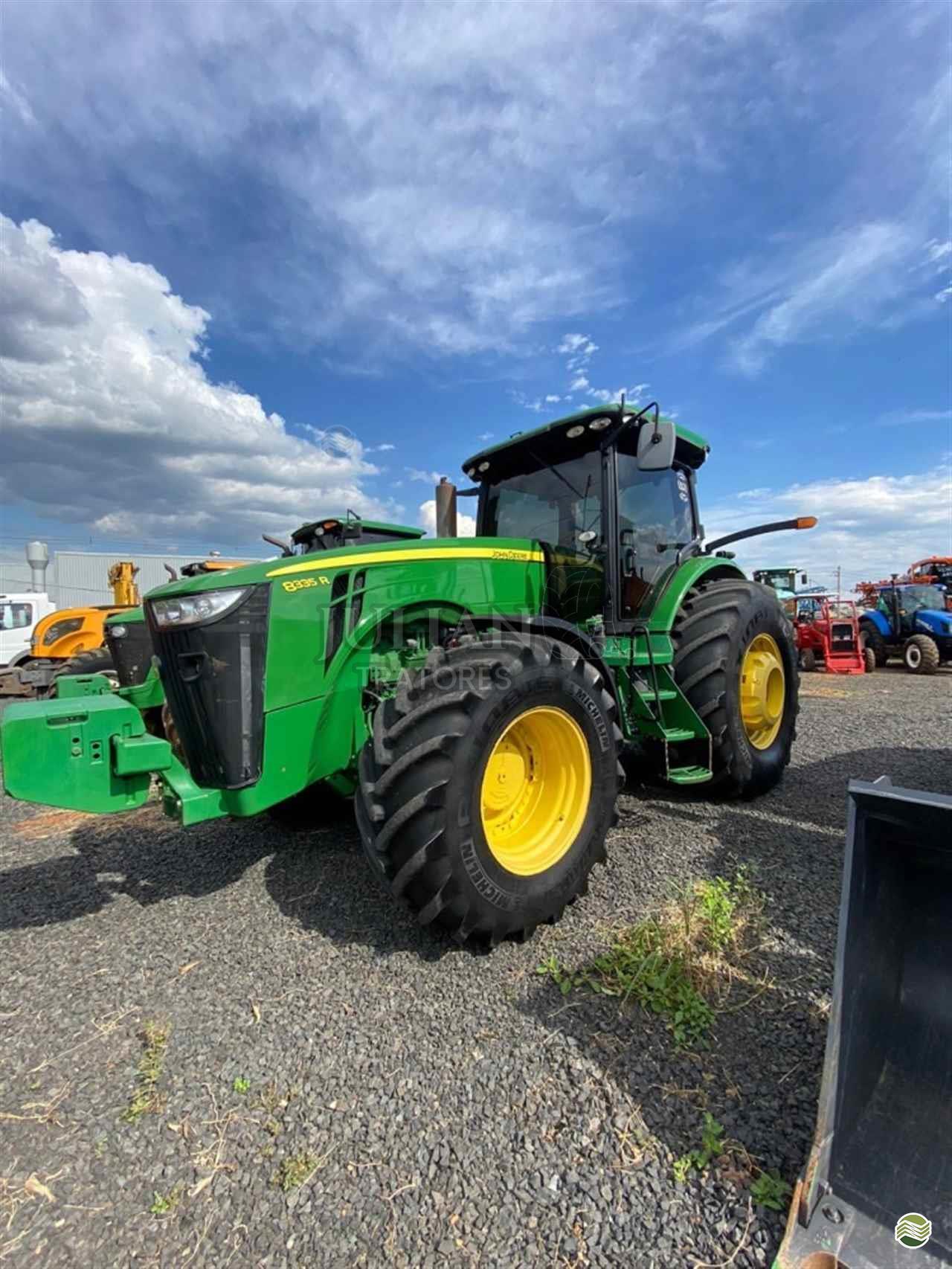 JOHN DEERE 8335