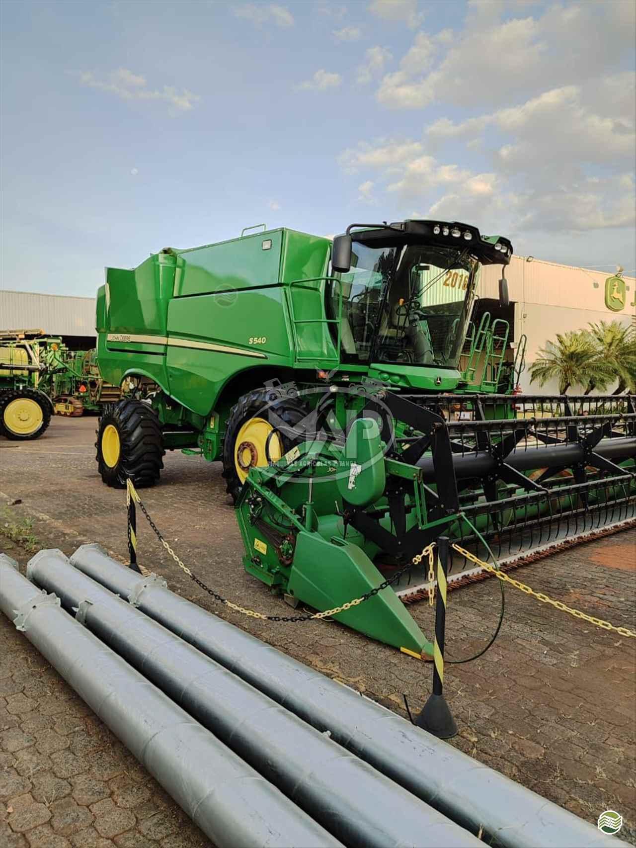 JOHN DEERE S540