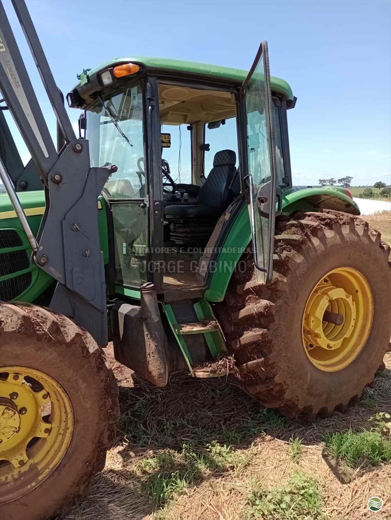 JOHN DEERE 6110