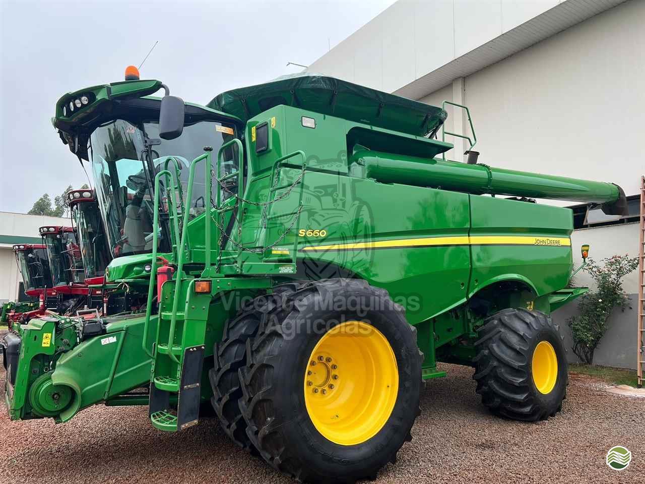 JOHN DEERE S660