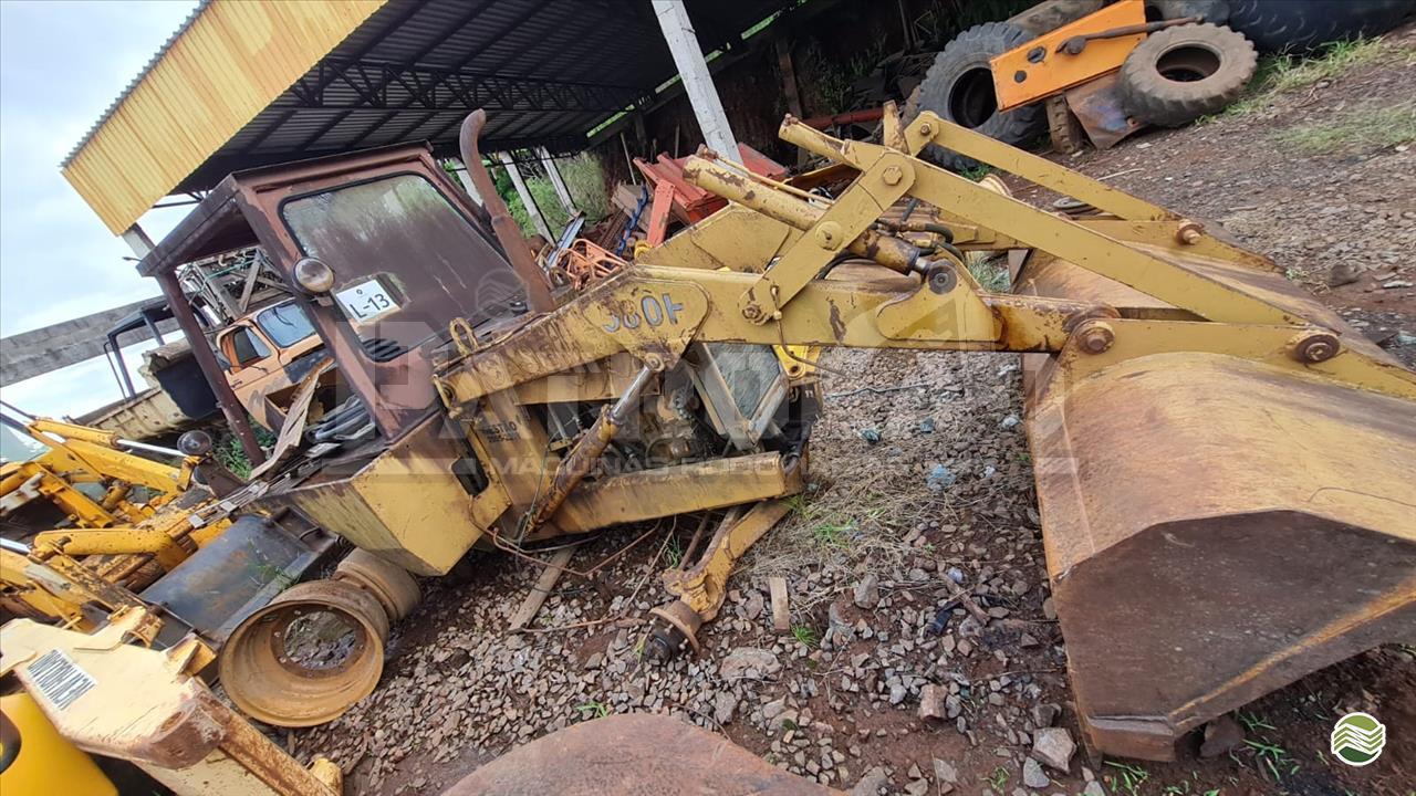 Sucata de Retro Escavadeira CASE 580h para retirada de peças